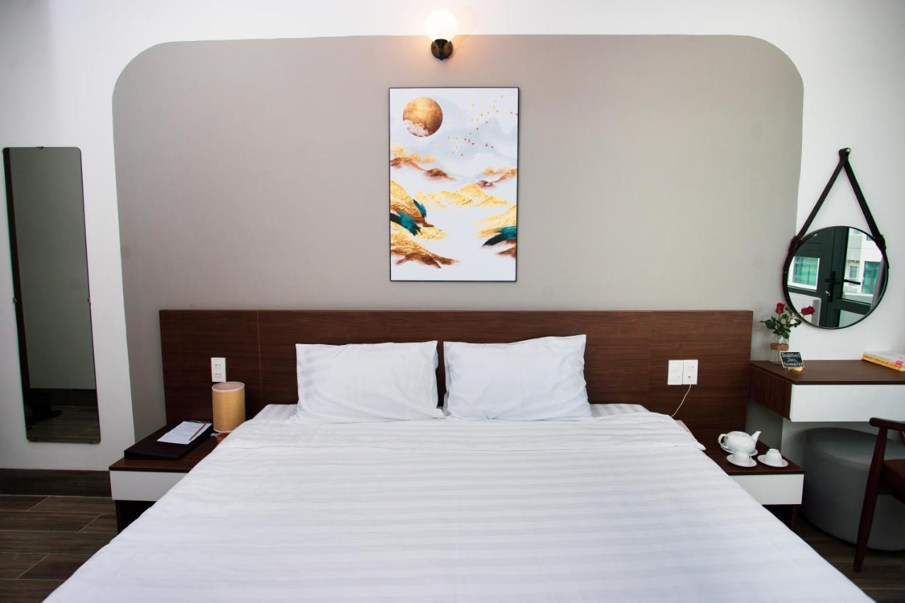 Tesoro Hotel Nha Trang Exterior photo