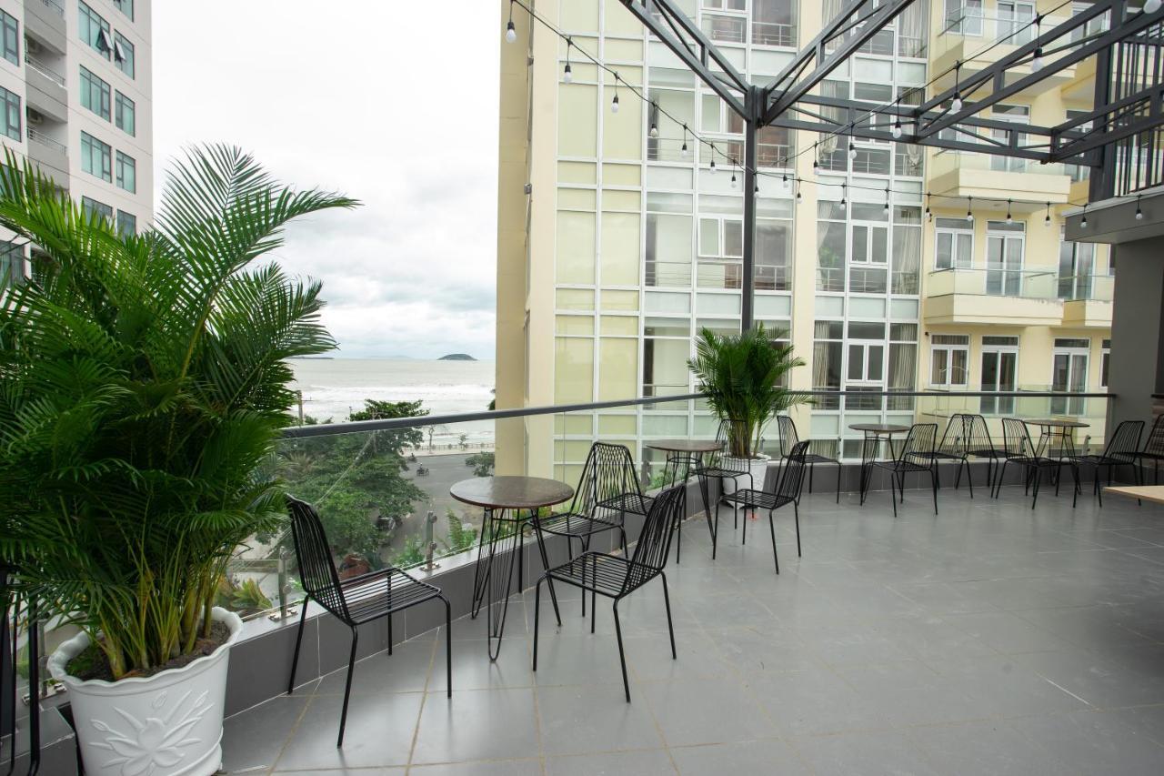 Tesoro Hotel Nha Trang Exterior photo
