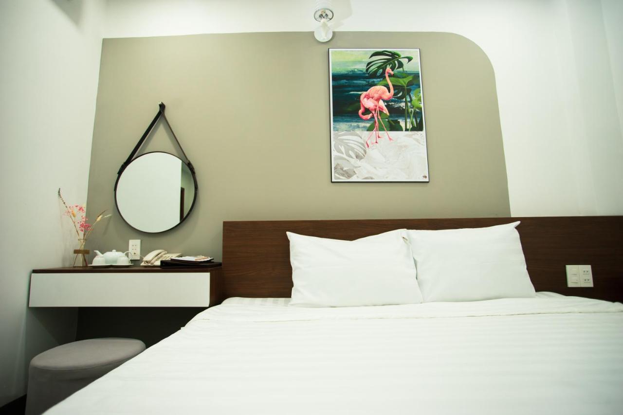 Tesoro Hotel Nha Trang Exterior photo